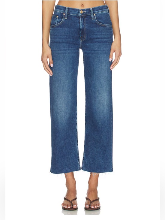 MOTHER Denim - Mother “The Newbie” ankle frayed jeans in size 30